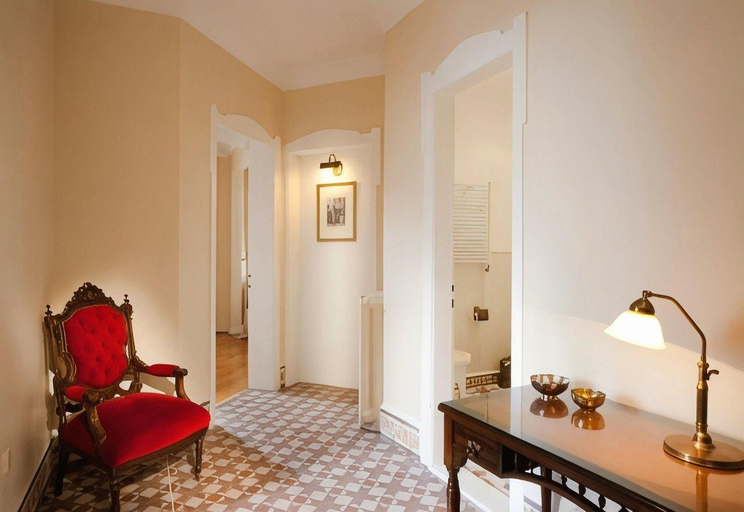 Others 5, Hotel Sari Konak, Fatih