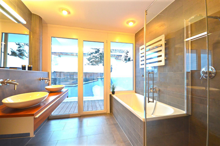 Bathroom, APT Super Zell -by Alpen Apartments, Zell am See