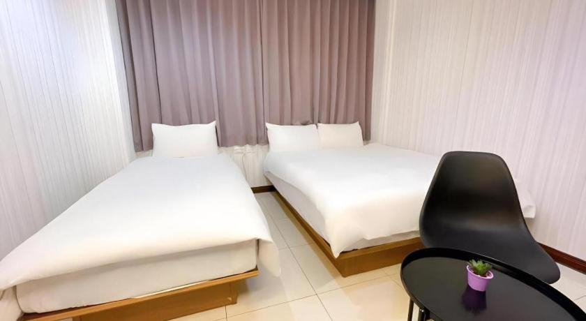 Bedroom 4, King Lin Hotel, Penghu