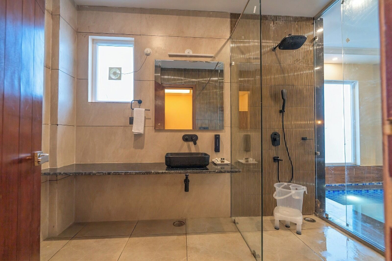Bathroom 4, The Jungle Trail Corbett Resort & Spa, Nainital