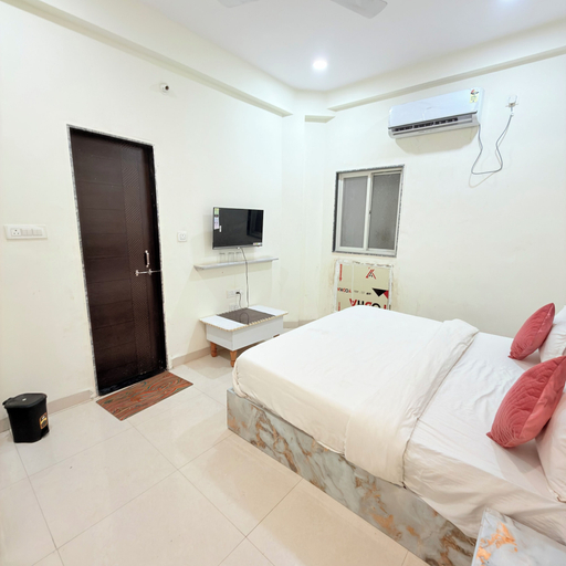 Room 5, RS Dream Hotel, Indore