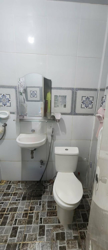 Bathroom 4, Chantal Beach House, San Fabian