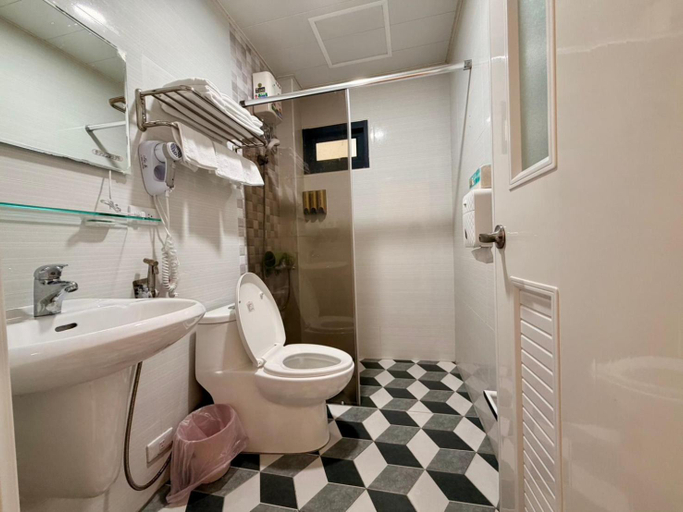 Bathroom, 111 Gukeng Homestay, Yulin