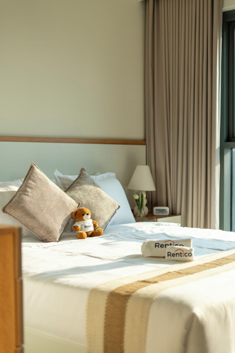 Room 2, RENTICO VACATION HOMES RENTAL L.L.C, Dubai
