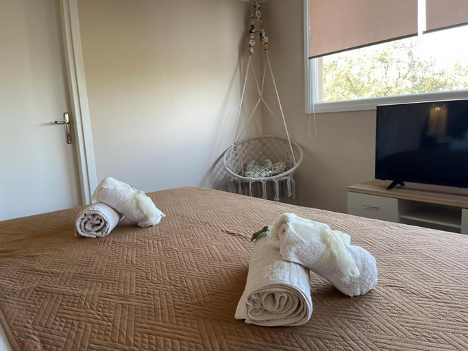 Bedroom 1, Villa De La Vita, Alykes, Ionian Islands