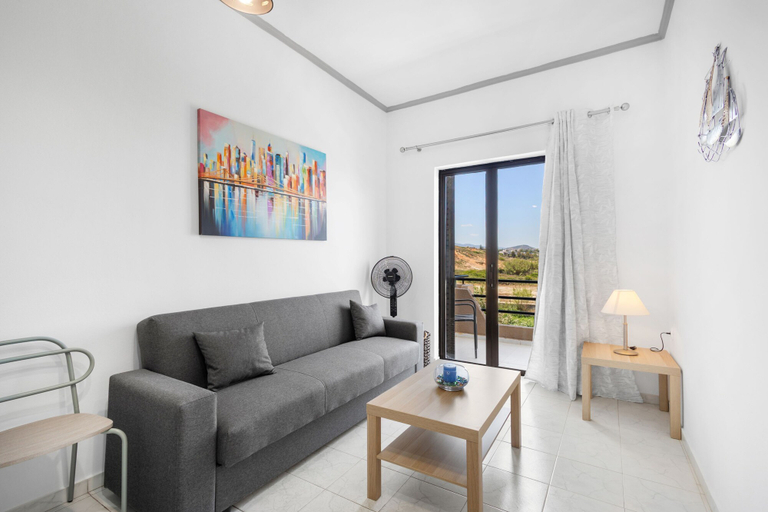 Room 2, Sun Beach Apartment in Chania 14, Crete