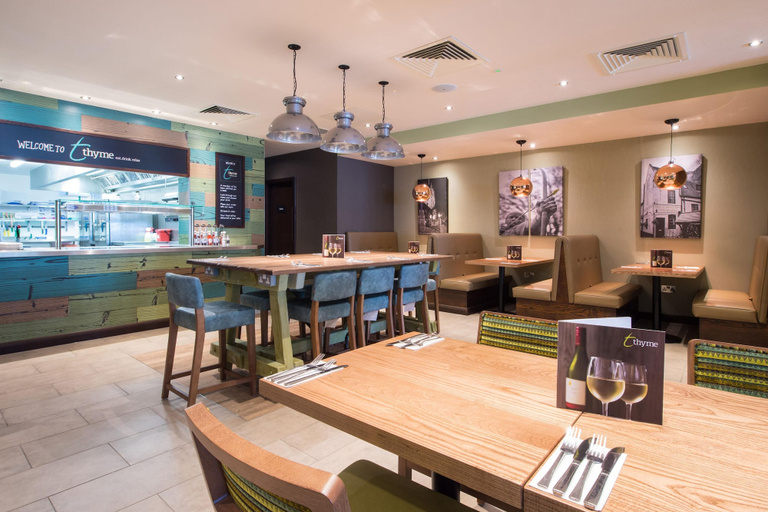 Food & Drinks 4, Premier Inn Nottingham Cc - Chapel Bar, Nottingham