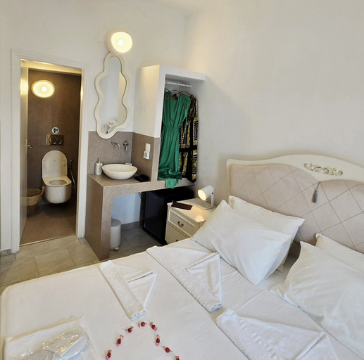Bedroom 4, Afrodite Boutique Hotel, South Aegean