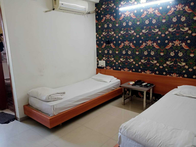 Room 5, Labh Hotels Morbi, Morbi