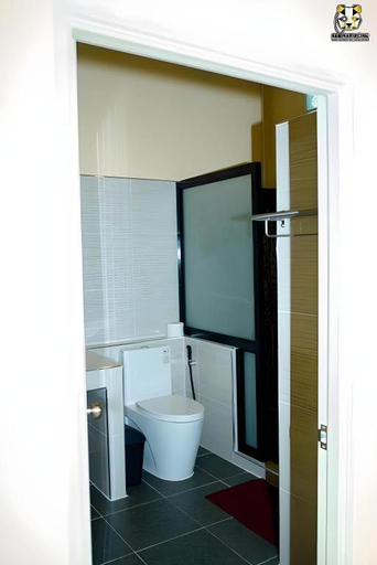 Bathroom 3, Limlay House, Khlong Yai