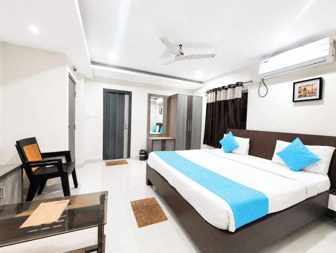 Room 2, Hotel Shivangi Inn Puri, Puri