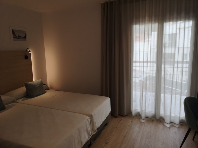 Others 5, HOTEL EVENIA CORAL, Girona