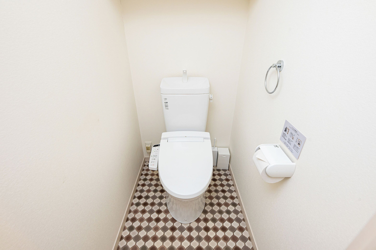 Bathroom 4, Uni Brilliart Hakata, Fukuoka