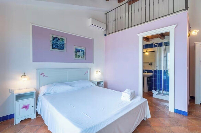 Bedroom 4, Al Palmento Country Hotel, Syracuse