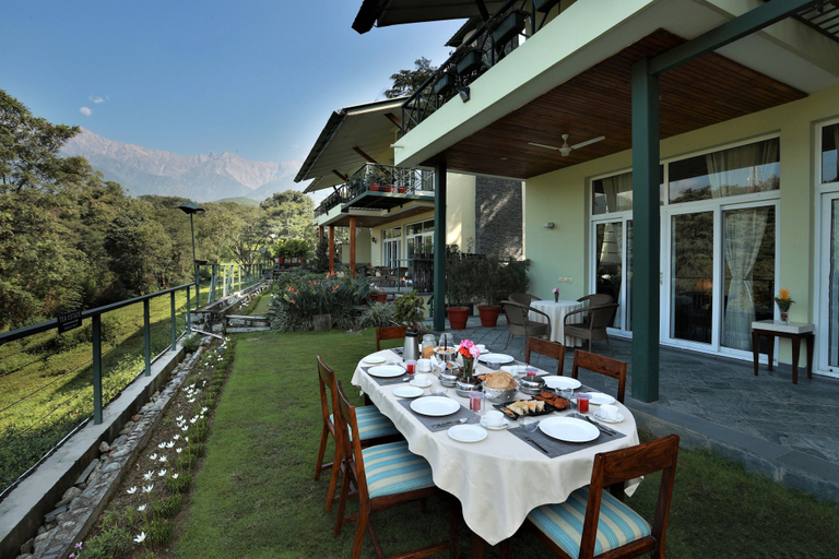 Food & Drinks 5, Lamrin Norwood Green Palampur, Kangra