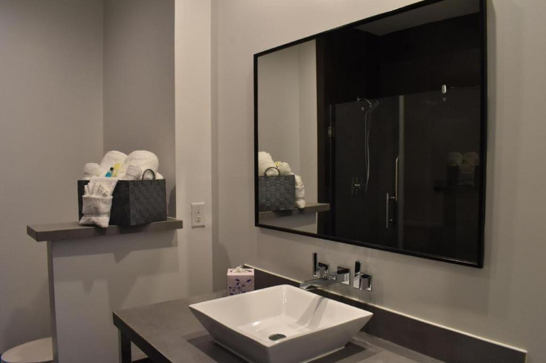 Bathroom 5, Hotel Bella, Houston