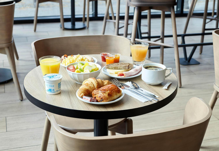 Food & Drinks 5, B&B HOTEL Paris Ivry Quai de Seine, Val-de-Marne