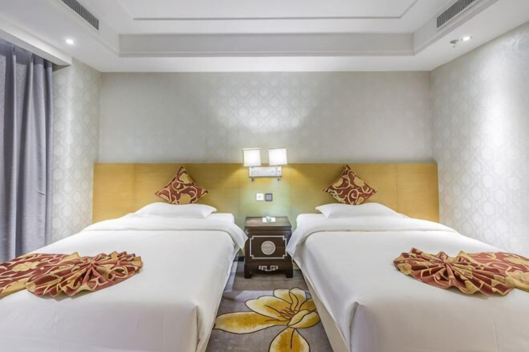 Bedroom 3, Golden Phoenix Hotel Luohe, Chuzhou