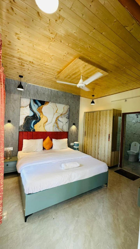 Others 4, The Patni Home Stay, Nainital