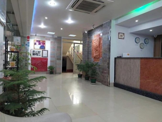 Lobby 4, Hotel Crown, Rajshahi