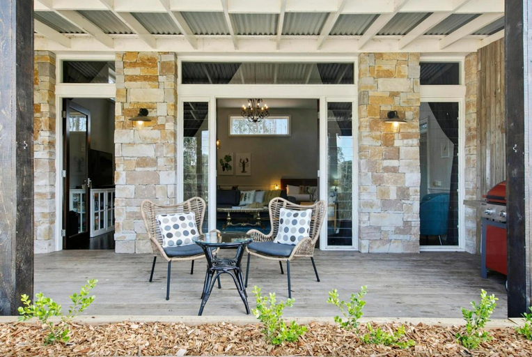 Exterior & Views 3, Block Eight Estate Vineyard View Villa, Singleton