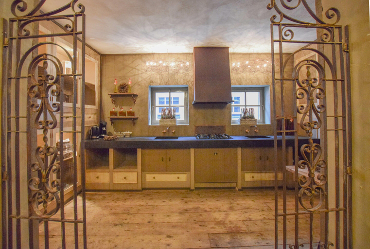 Game room, Charming Home With Hot Tub, Alphen-Chaam
