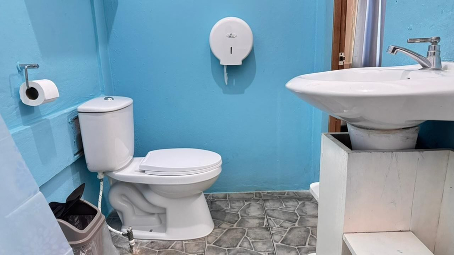 Bathroom 3, Hostal Eden Ometepe, Lago de Nicaragua