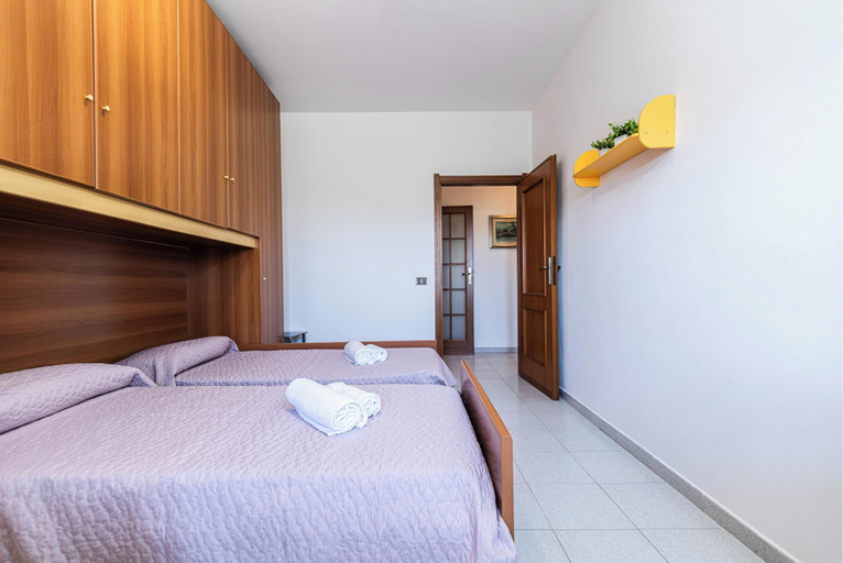 Room 2, Casa Gialla, Sassari