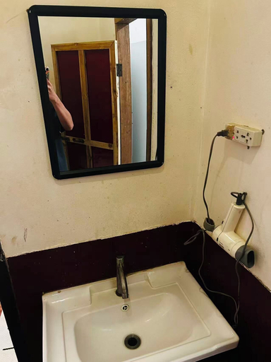 Bathroom 3, Mimosa Inn Nong Khiaw, Ngoi
