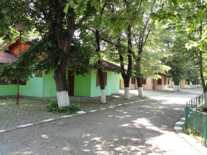 Others 5, Hunters Lodge 40 Lakes - Back To Basic, Asenovgrad