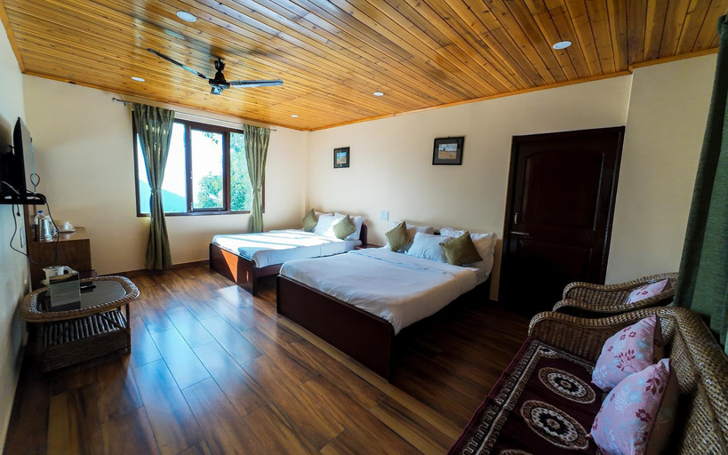 Bedroom 3, Pine Haven Resorts, Darjiling