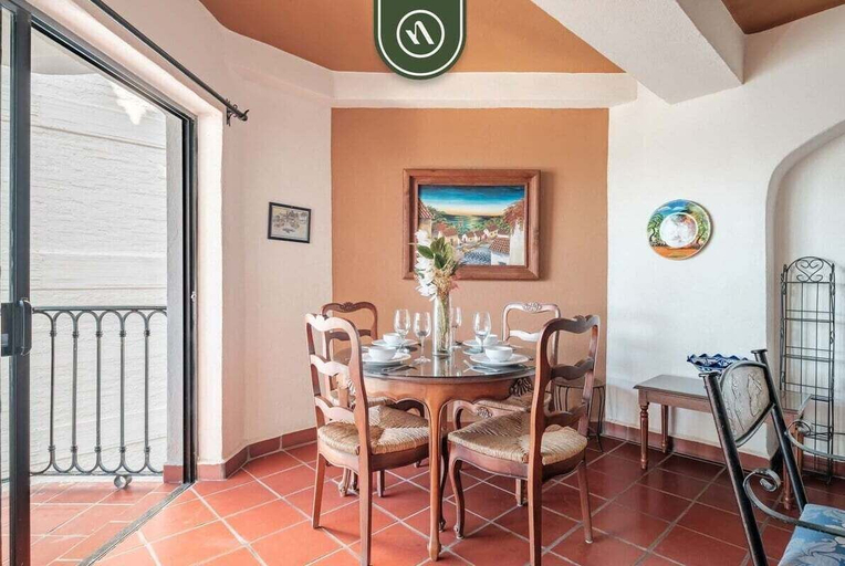 Room 5, Amazing 1 BR Condo - Partial Oceanview - Pool, Puerto Vallarta