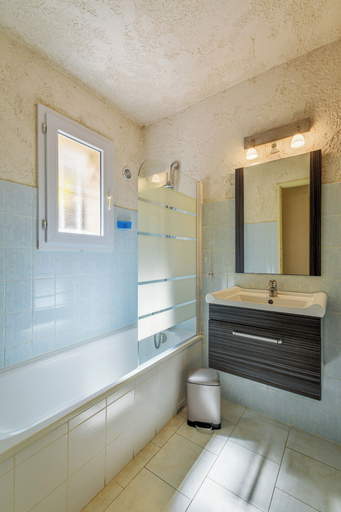 Bathroom, Marine de Palumbare, Haute-Corse