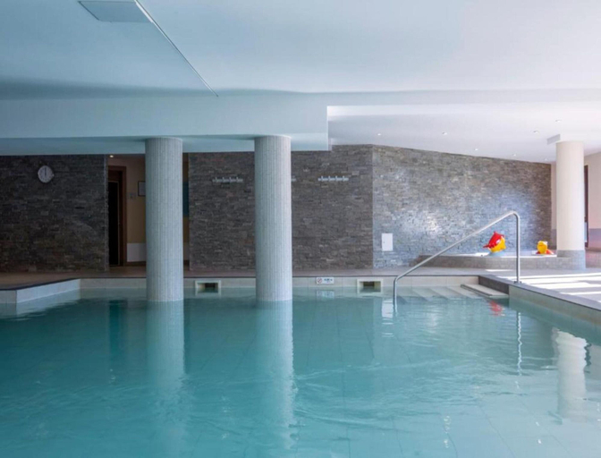 Pool 5, Alps Flat With Heated Pool, Haute-Savoie