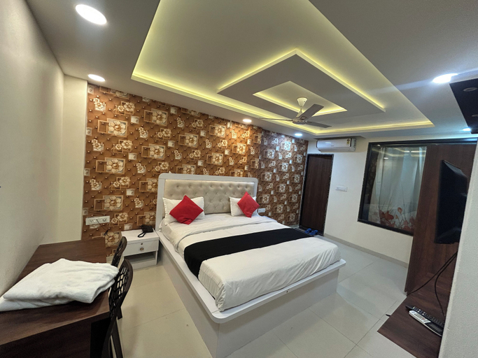 Room 5, Hotel Venus Inn, Indore