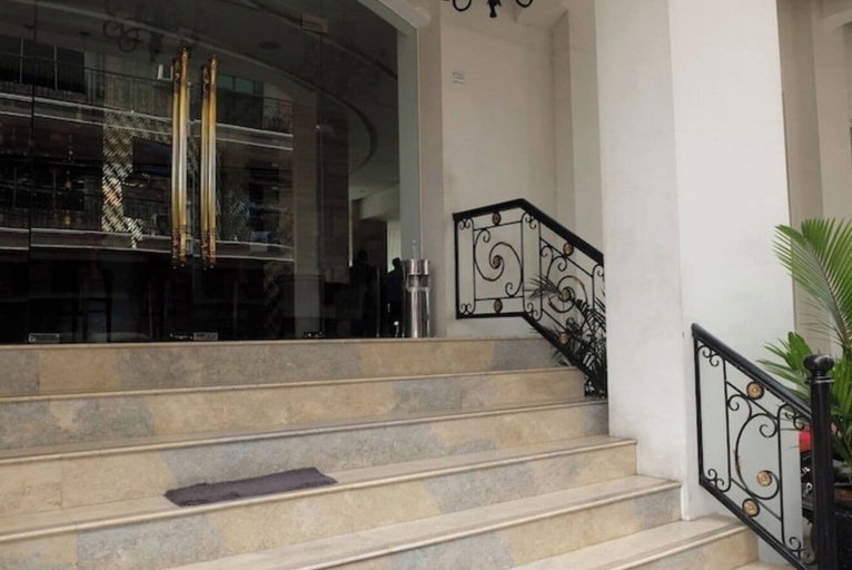 Exterior detail, TWO BEDROOM PENTHOUSE, Mabalacat