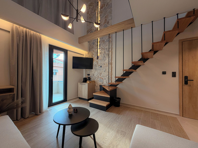 Living area 3, Three Peaks Elevated Stay, Central Macedonia