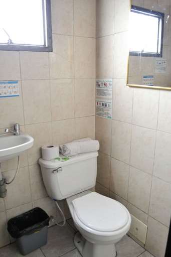 Bathroom 3, HOTEL DEL PUENTE BOGOTA, Santafé de Bogotá