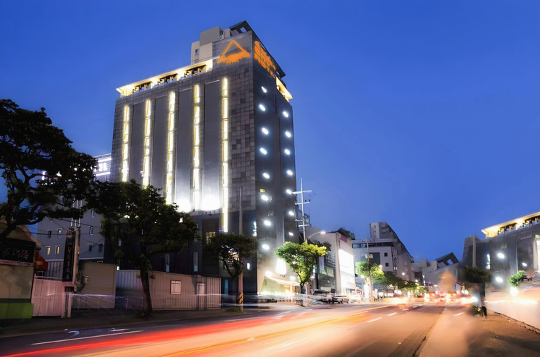 Exterior & Views 2, L&L City Hotel, Jeju