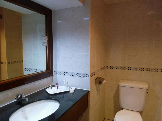 Bathroom 5, Gocos Hotel, Klang