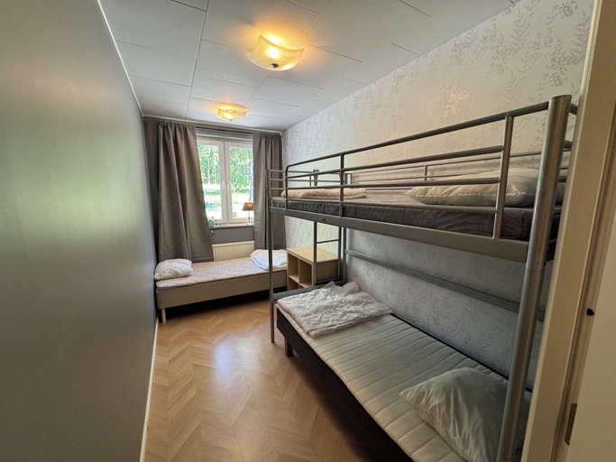 Room 4, Ekängens vandrarhem, Hultsfred