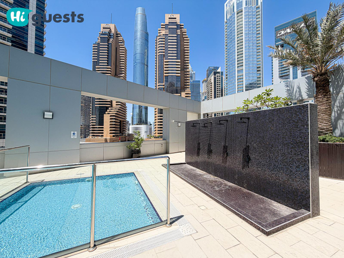 Sport & Beauty 2, Modern Studio 5 mins to the beach, Dubai