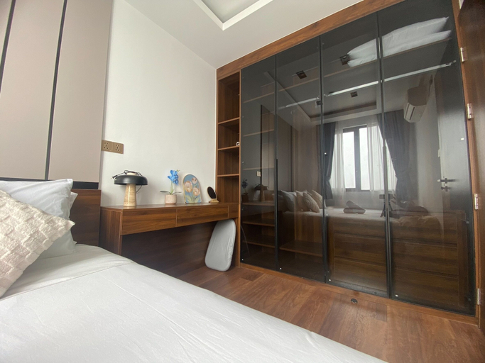 Room 3, Itadaki Suite, Phnom Penh