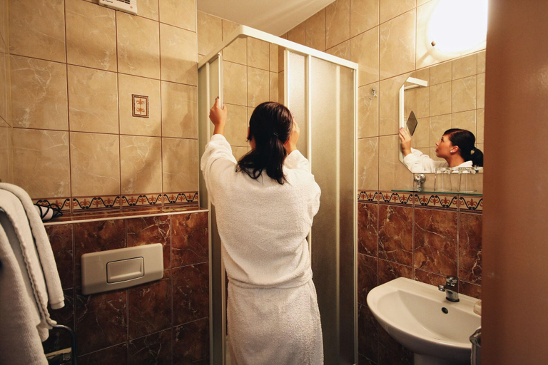 Bathroom 4, Hotel Viktoria, Sárvár