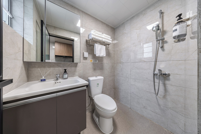 Bathroom 3, Bailai audio & video yaju, Shenzhen