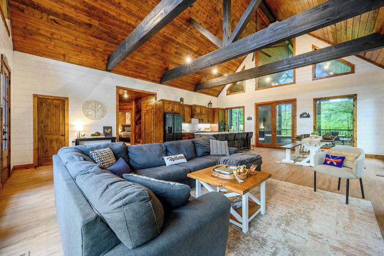 Living area 5, Happy Heart Hideaway - Amazing Outdoor Space, McCurtain