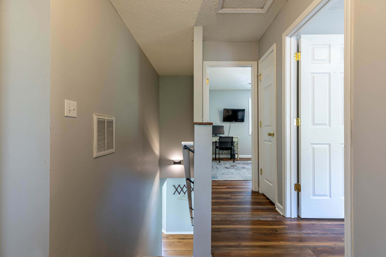 Interior 5, New River Overlook, Ashe