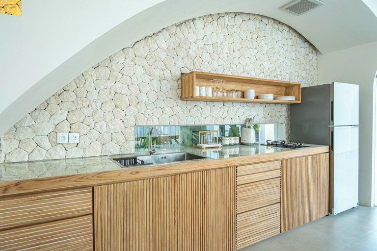 Private kitchen, Kona Resort Pererenan, Badung