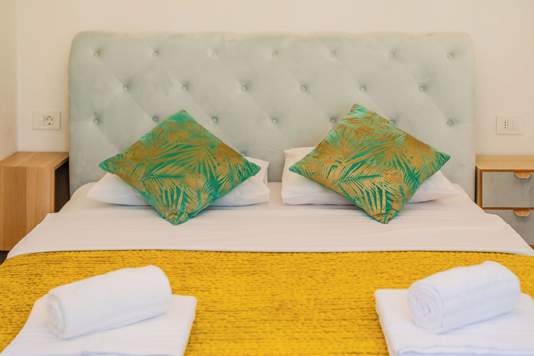 Others 5, Quiet Corner Central Zagreb 1BR w/ AC - Happy Rentals, Zagreb