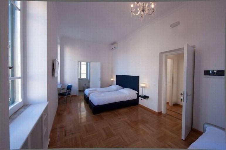 Bedroom 2, Imperia Suite, Rome